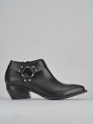 Low heel ankle boots heel 4 cm black leather