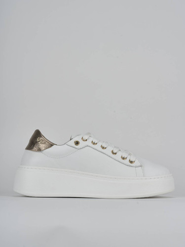 Sneakers white leather