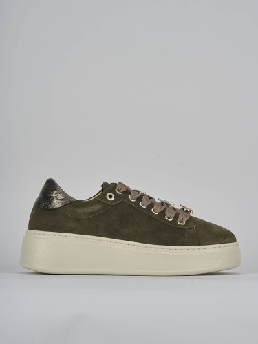 Zapatillas deportivas verde ante