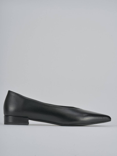Flat shoes heel 2 cm black leather
