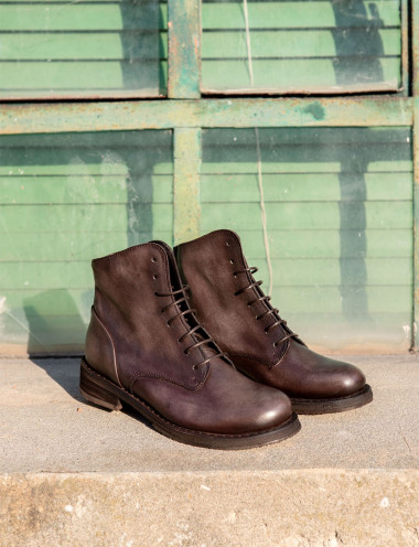 Botas militares tacón 2 cm marrón oscuro cuero