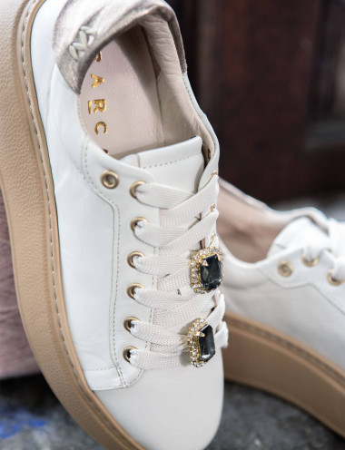 Zapatillas deportivas beis cuero