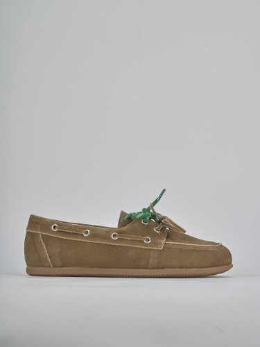 Mocasines tacón 1 cm marrón nobuk