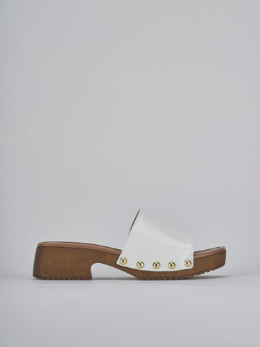 Mules tacón 3 cm blanco charol