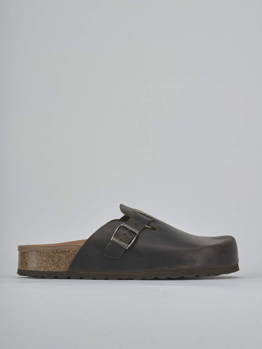 Mules tacón 1 cm verde cuero