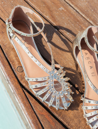 Low heel sandals heel 2 cm gold pelle sostenibile