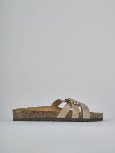 Mules tacón 1 cm beis ante