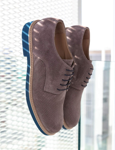 Zapatos de cordones beis ante