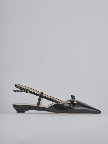 Flat shoes heel 2 cm black patent