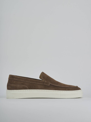 Mocasines marrón oscuro ante