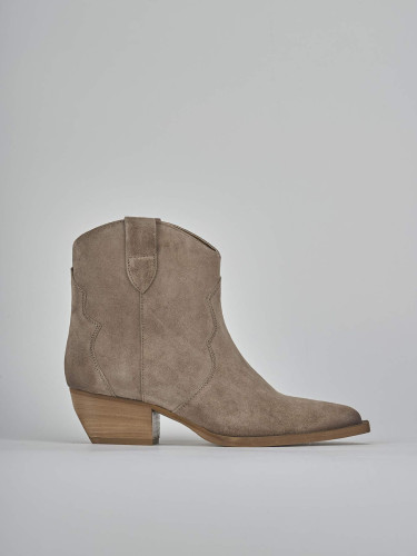 Botines de tacón alto tacón 5 cm beis ante