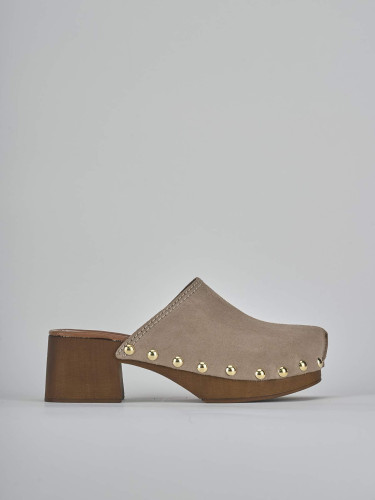 Sabot tacco 5 cm beige camoscio