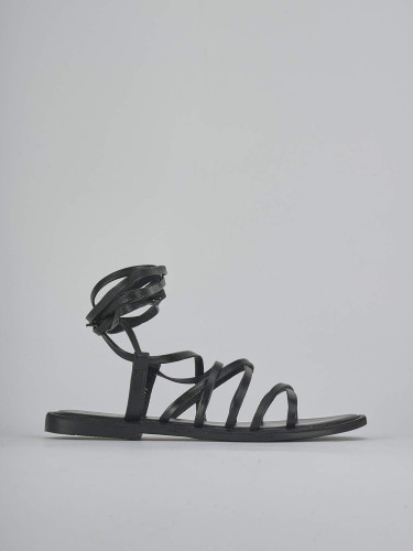 Low heel sandals heel 1 cm black leather