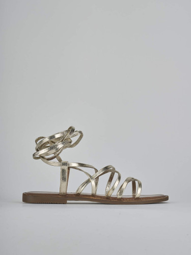 Sandalias de tacón bajo tacón 1 cm oro cuero