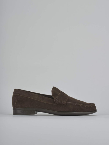 Loafers dark brown suede