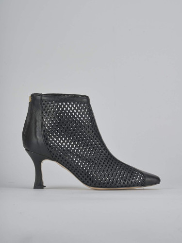 High heel ankle boots heel 7 cm black leather