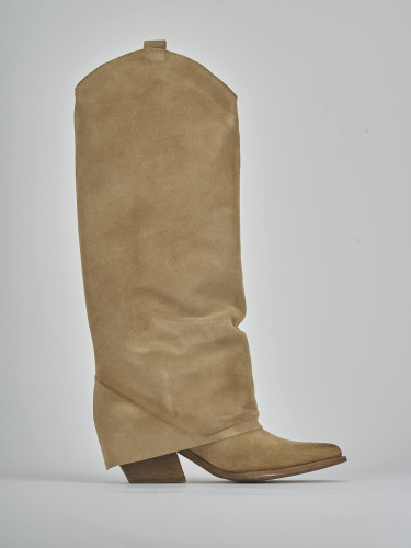 High heel boots heel 7 cm brown suede