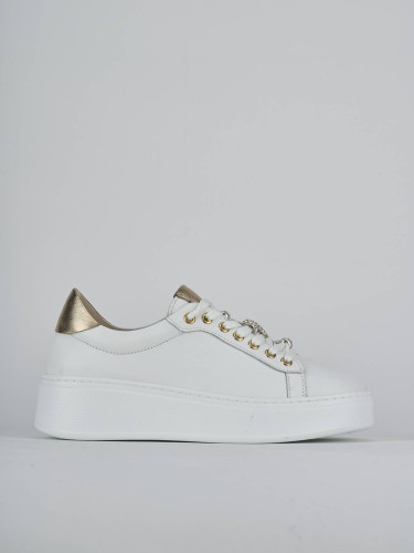 Zapatillas deportivas blanco cuero