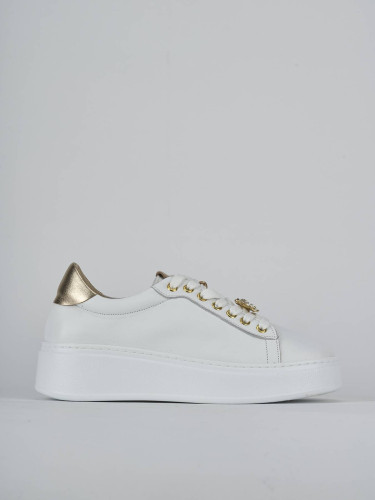 Sneakers white leather