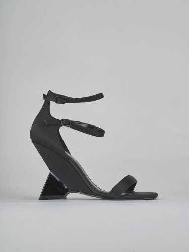 High heel sandals heel 5 cm black leather