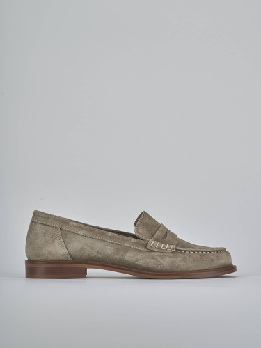 Loafers heel 1 cm beige suede