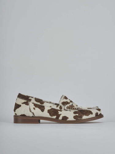 Mocasines tacón 1 cm blanco cuero de vaca con pelo