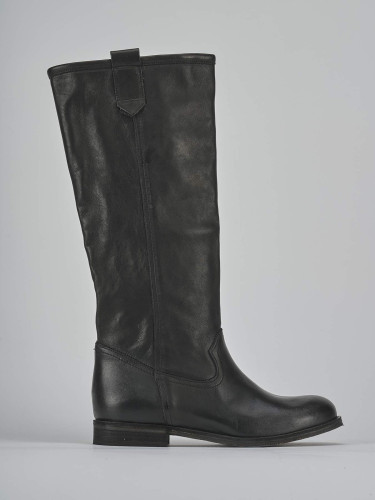 Low heel boots heel 1 cm black leather