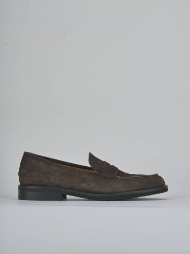 Loafers heel 2 cm dark brown suede
