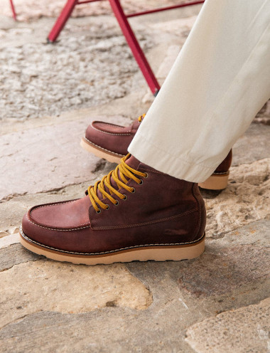 Botas militares burdeos cuero