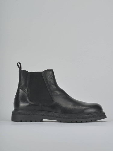 Botines negro cuero