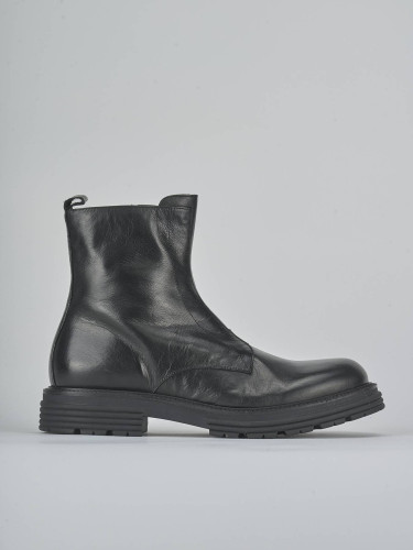 Botines negro cuero