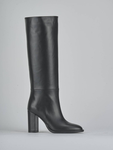 Botas de tacón alto tacón 9 cm negro cuero