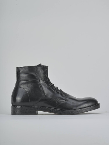Botas militares tacón 1 cm negro cuero