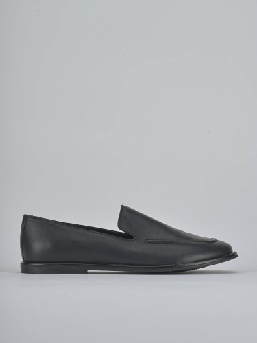 Mocasines tacón 1 cm negro cuero