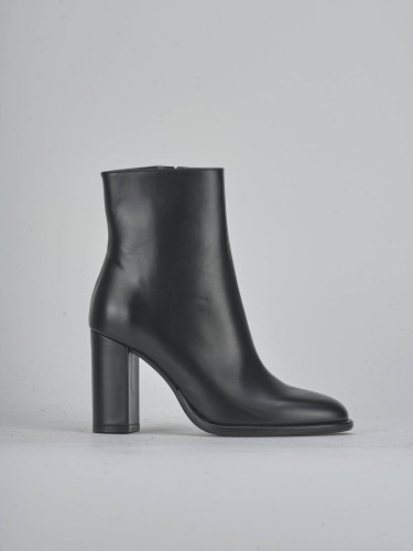 Botines de tacón alto tacón 9 cm negro cuero