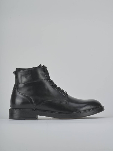 Botas militares negro cuero