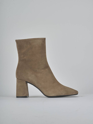 High heel ankle boots heel 7 cm beige suede