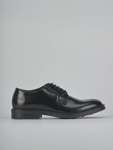 Zapatos de cordones negro cuero