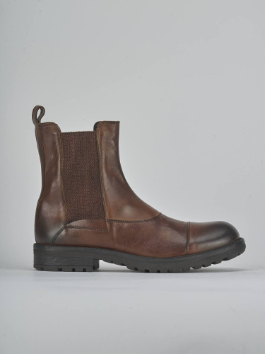 Botines marrón cuero