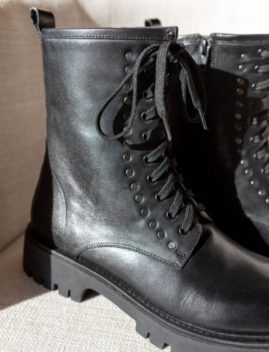 Botas militares tacón 2 cm negro cuero