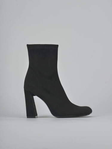 High heel ankle boots heel 9 cm black camoscio sostenible