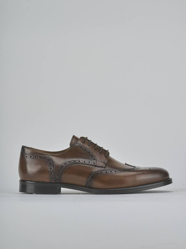 Zapatos de cordones marrón oscuro cuero