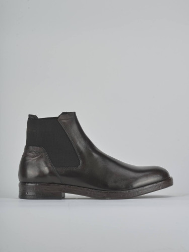 Botines marrón oscuro cuero
