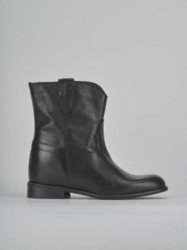 Botines de tacón bajo tacón 2 cm negro cuero