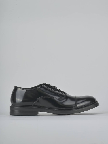 Zapatos de cordones negro cuero
