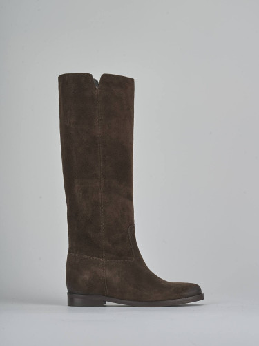 Low heel boots heel 2 cm dark brown suede
