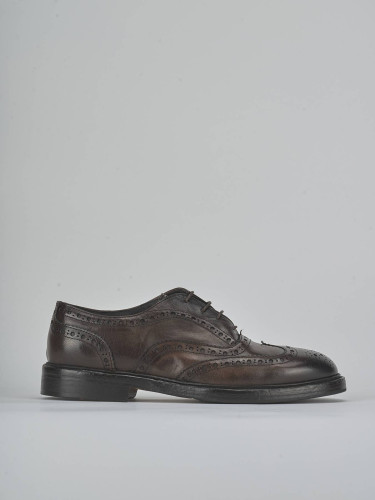 Zapatos de cordones marrón oscuro cuero