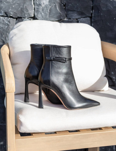 Stivaletti tacco 9cm pelle nero