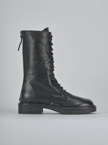 Combat boots heel 2 cm black leather