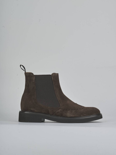 Botines de tacón bajo tacón 2 cm marrón oscuro ante